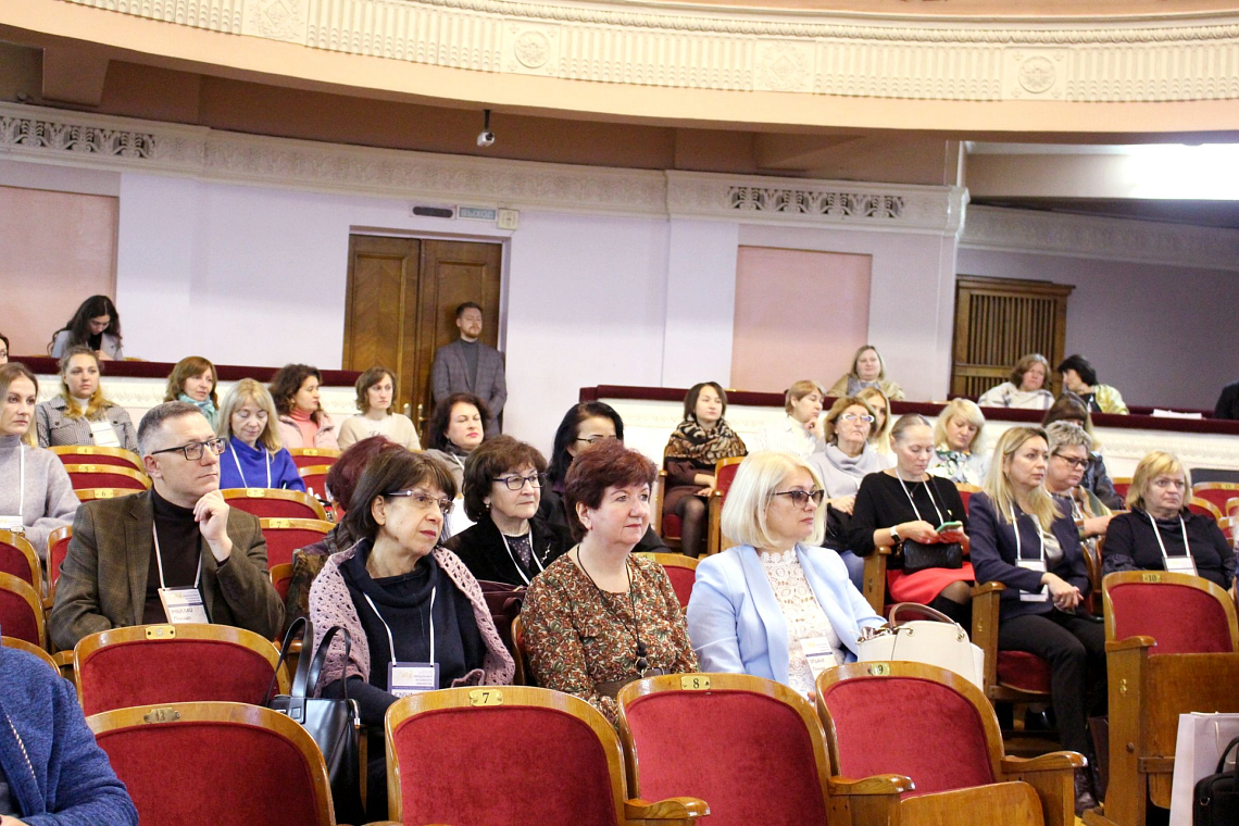 Научная библиотека БНТУ приняла участие в XXII Международной научно-практической конференции «Менеджмент вузовских библиотек. Университетская библиотека на треке изменений»