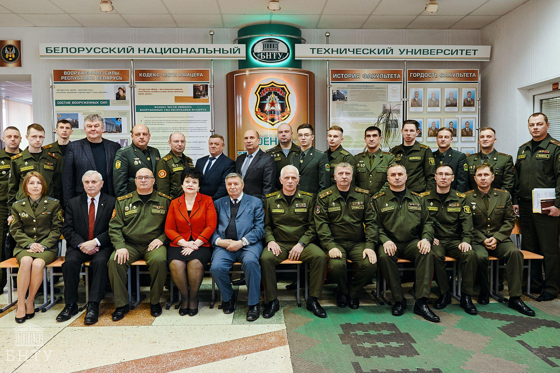 Научно-практическая конференция на военно-техническом факультете